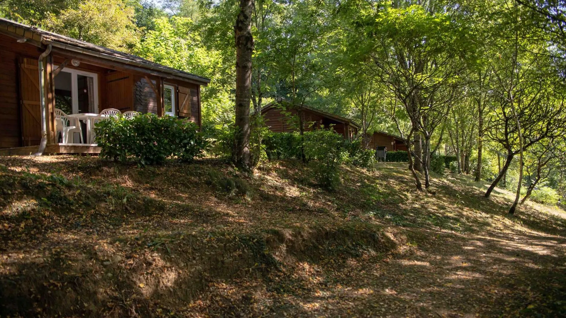 Les Chalets De La Gazonne Sauveterre-de-Rouergue Γαλλία